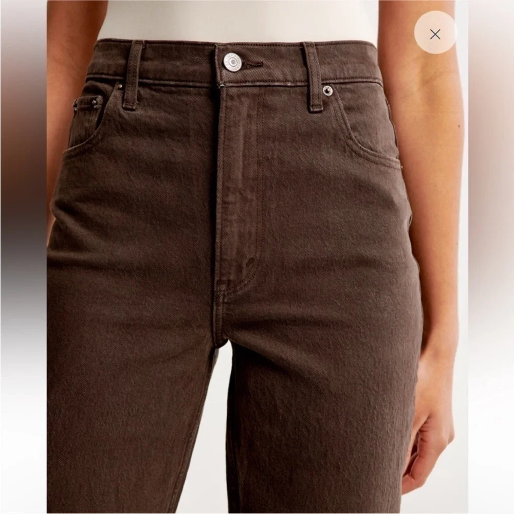 ABERCROMBIE & FITCH | Ultra High Rise 90s Straight Jean Dark Brown | 36, US 22